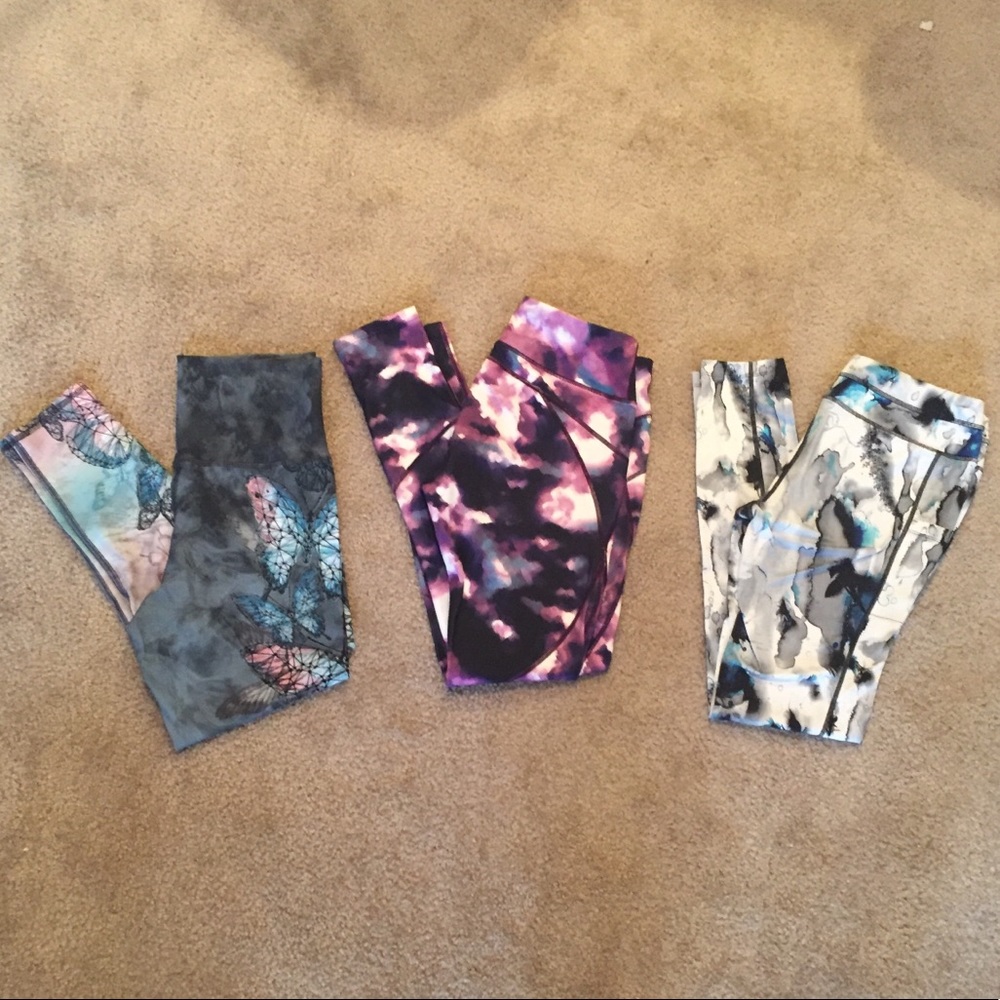 Bundle of 3 pairs of yoga pants